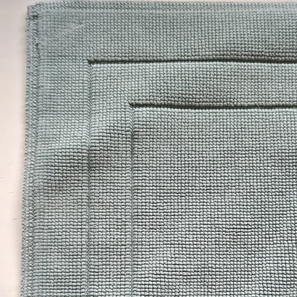 Nate Berkus Tranquil Teal Bath Mat